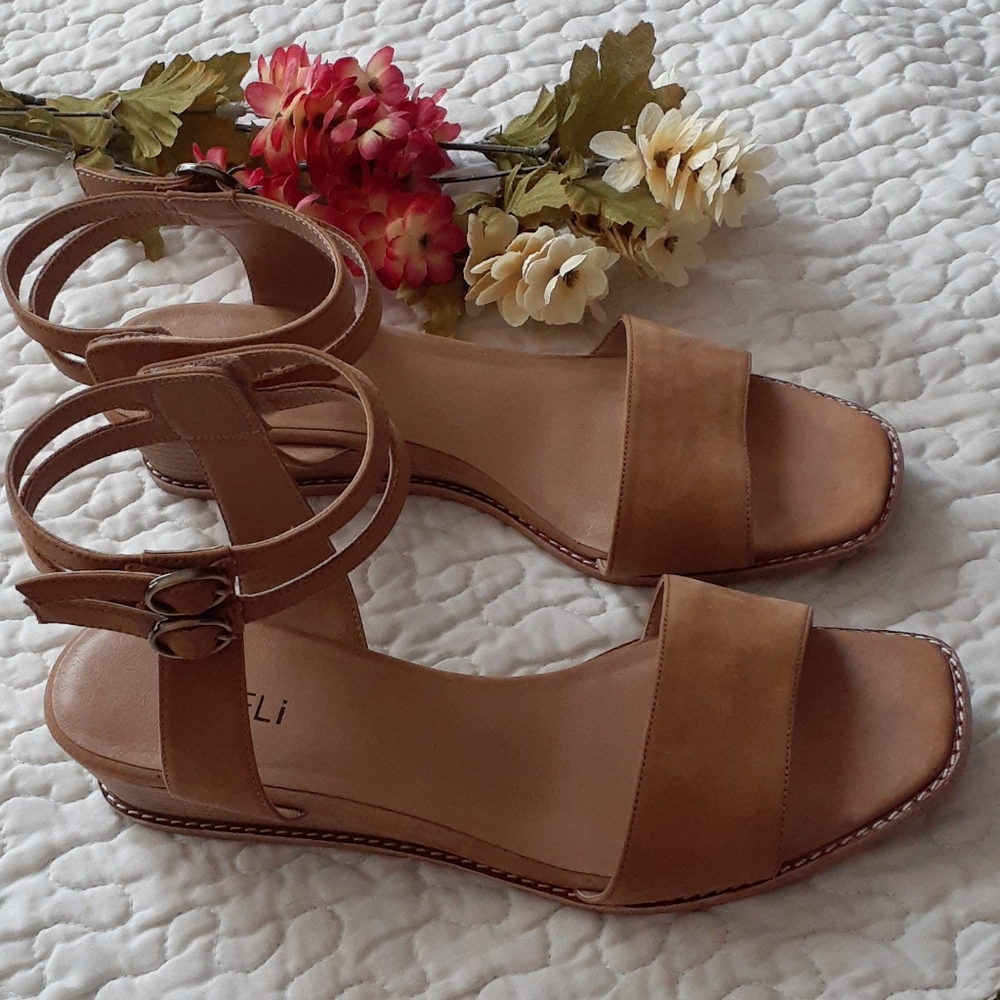 VANELI double ankle strap suede casual tan sandals